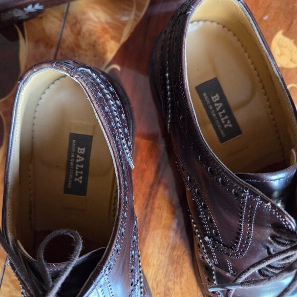 Bally Men’s Wingtips Oxford leather shoes - Picture 2 of 11